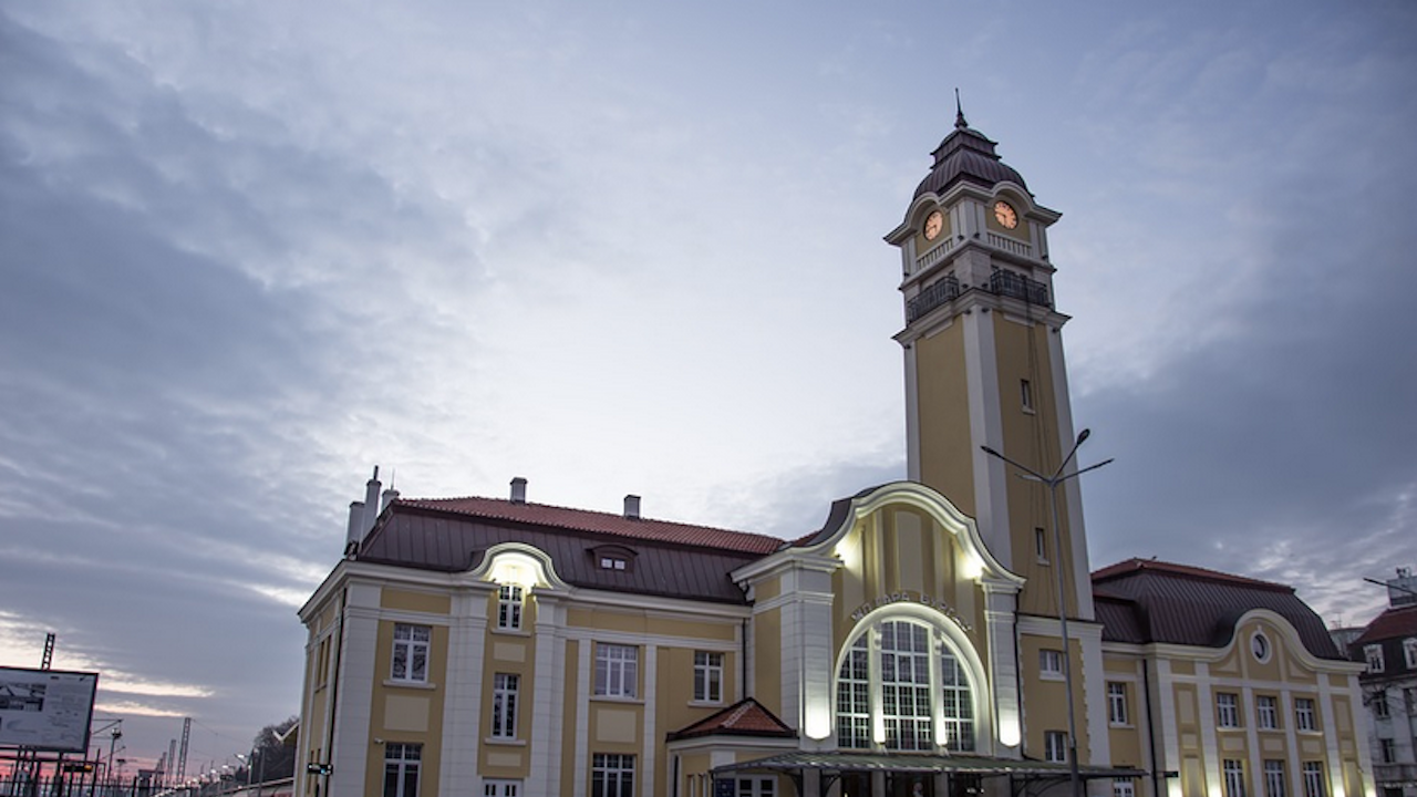 Сградата на Морската гара в Бургас става Областен кризисен център