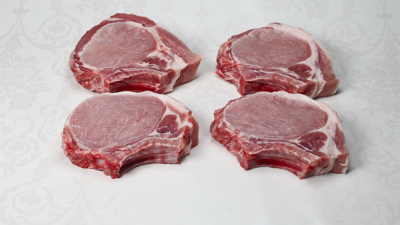 БАБХ: ЕК облекчи ограниченията за търговия със свинско месо в почти цяла България