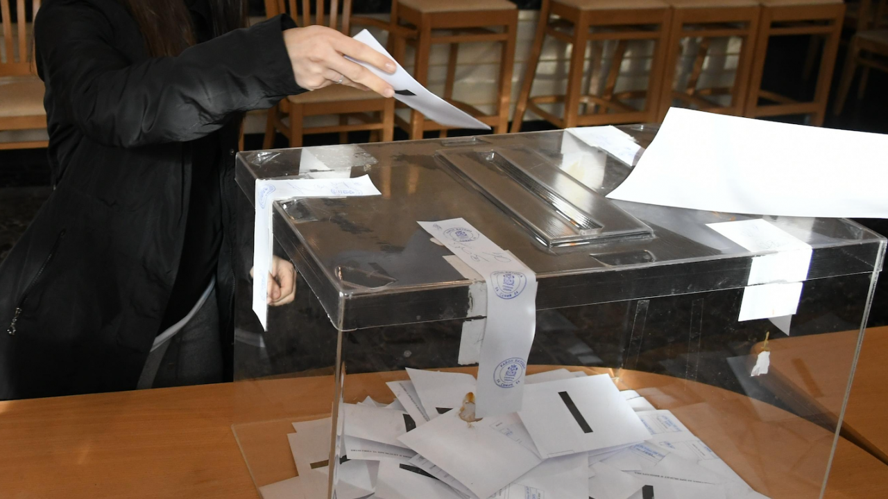 Руски наблюдатели ще следят изборите в Сърбия