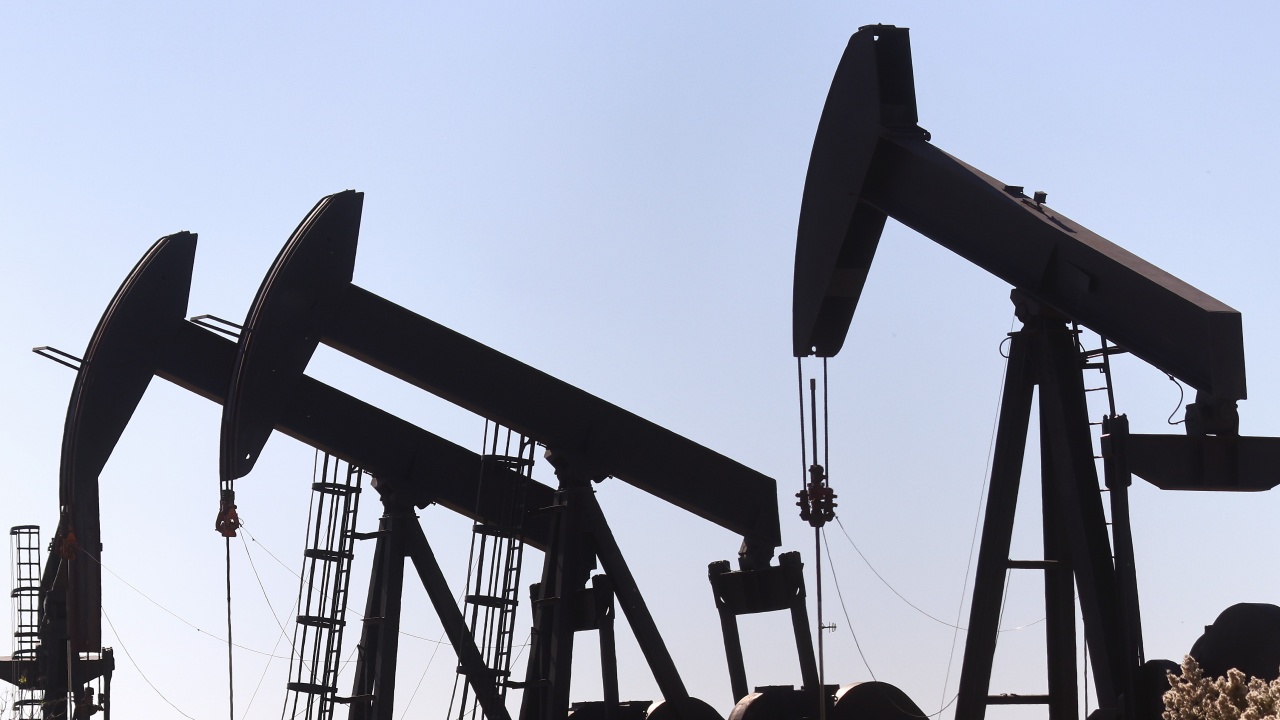 Петролът на ОПЕК се покачи до около 108 долара за барел 