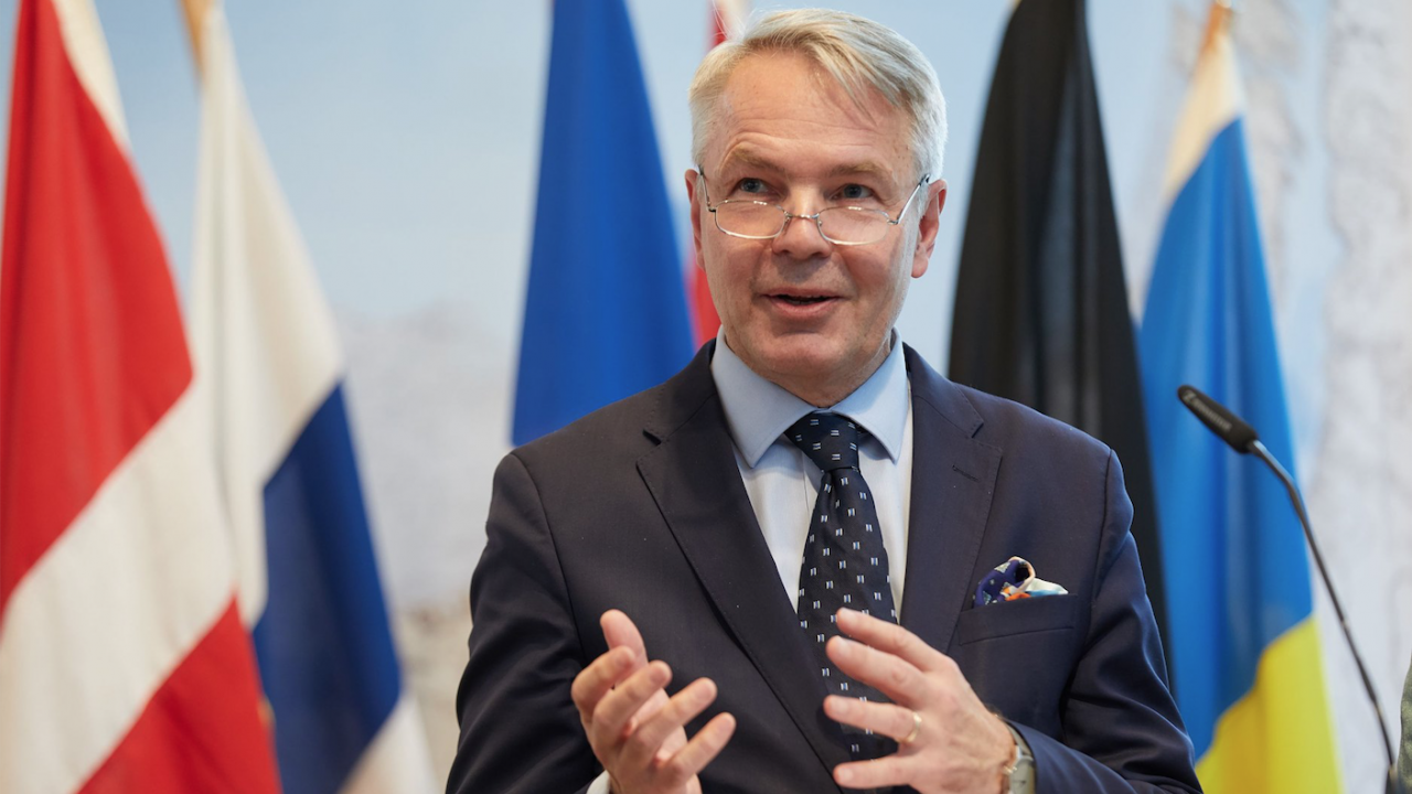 Финландия ще изясни до седмици следващите си стъпки за възможно членство в НАТО