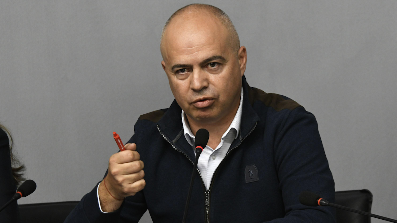 Свиленски: Един калашник или патрон да замине за Украйна и напускаме коалицията