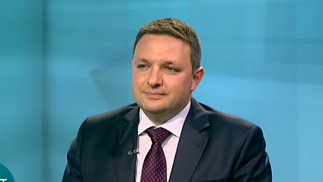 Депутат от ПП: Интерес за България е да се ускори процесът по присъединяване на Македония към ЕС