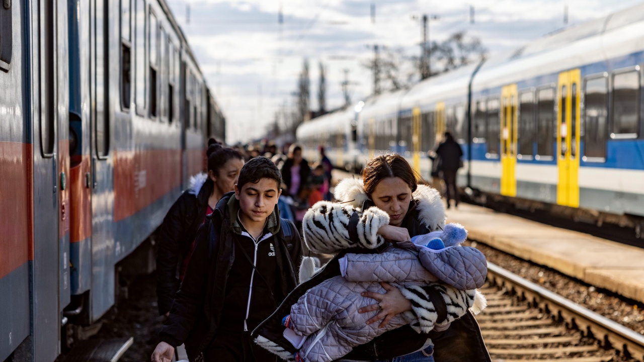 Над 704 000 украинци са влезли в Румъния от началото на кризата