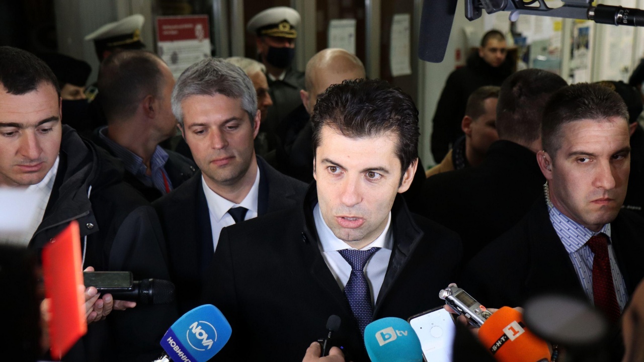 Кирил Петков: Правата на българите в РСМ трябва да бъдат защитени