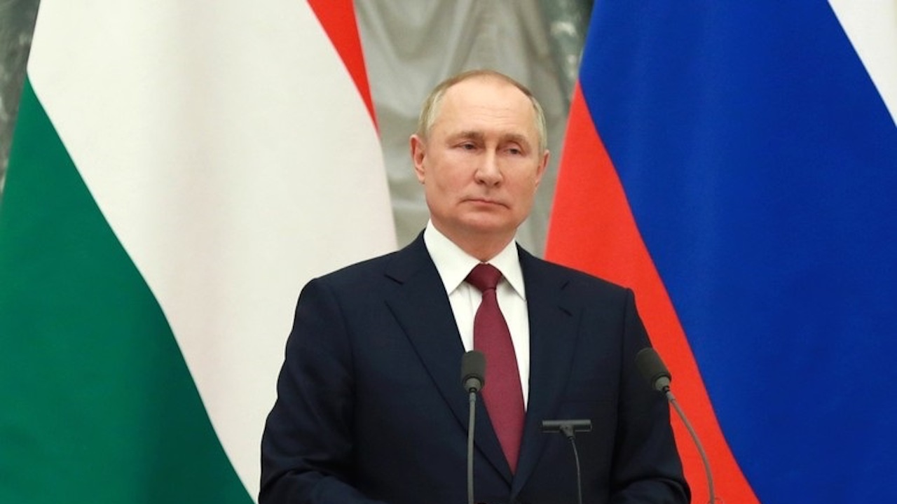 Путин планира диверсифициране износа на руски горива