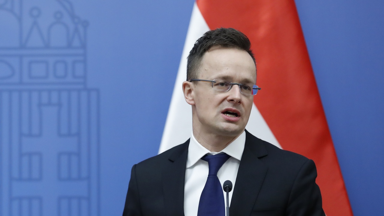 Унгария няма да подкрепи ембарго на ЕС върху вноса на руски нефт и газ