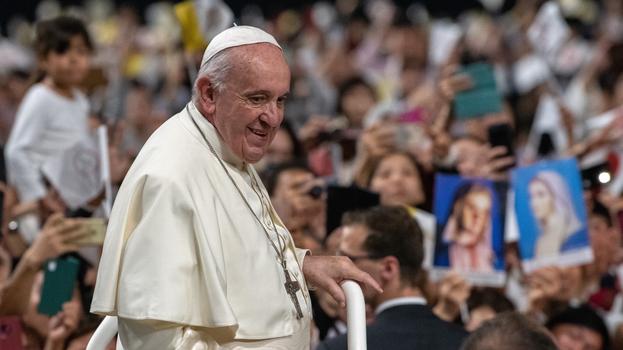 Папа Франциск поздрави православните за Великден и призова за великденско примирие в Украйна