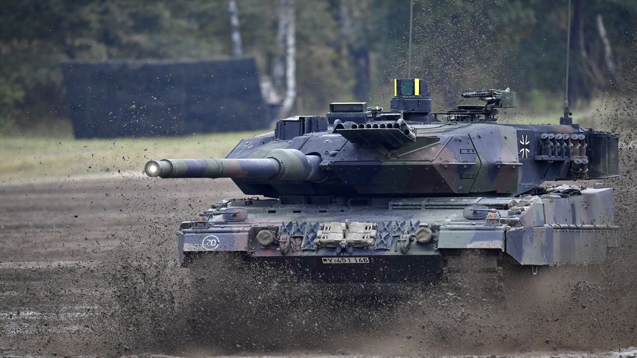 Германска оръжейна компания предлага на Украйна 88 танка