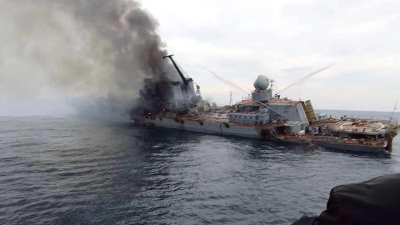 Русия тръгна след тайните, които "Москва" отнесе към дъното на Черно море