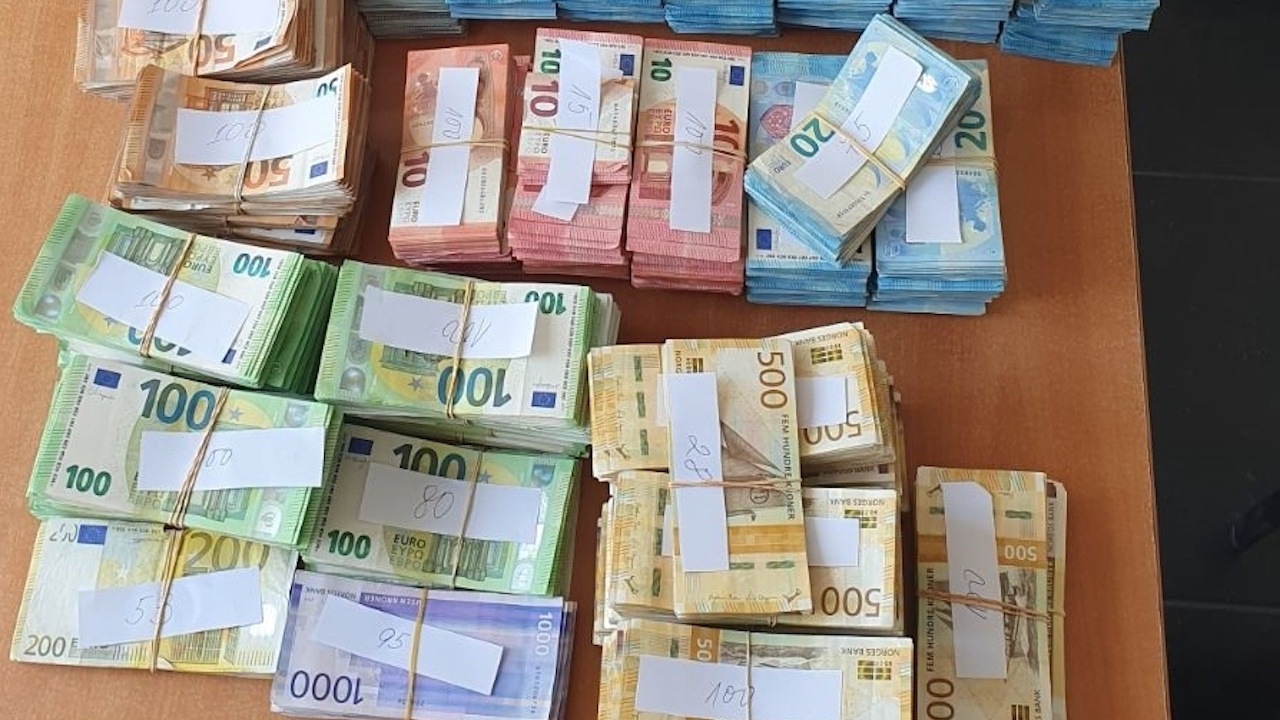 Спипаха недекларирана валута за над 1,6 млн. лева на "Капитан Андреево"