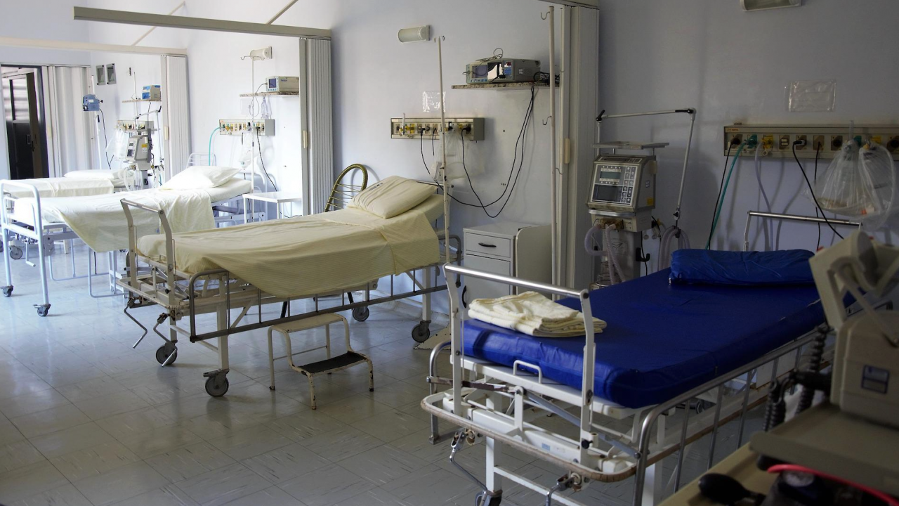 МЗ осигурява на болниците допълнителни 25 млн. лева