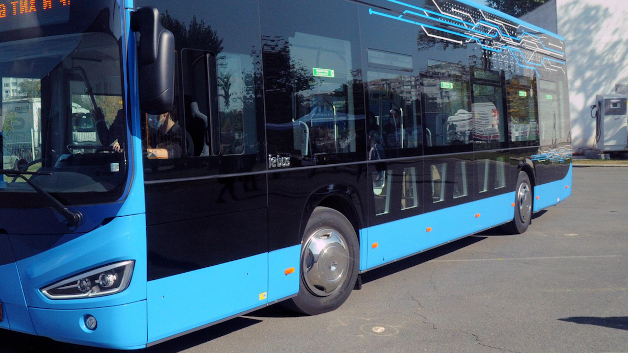 Пускат повече градски рейсове в Пловдив