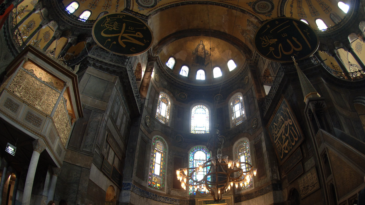 В храма "Света София" в Истанбул ще бъде извършен голям ремонт