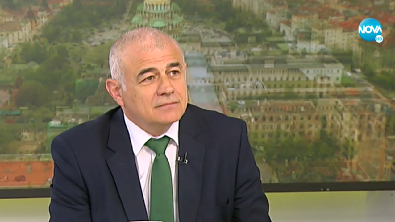 Министър Гьоков разясни как се изчислява увеличението на пенсиите