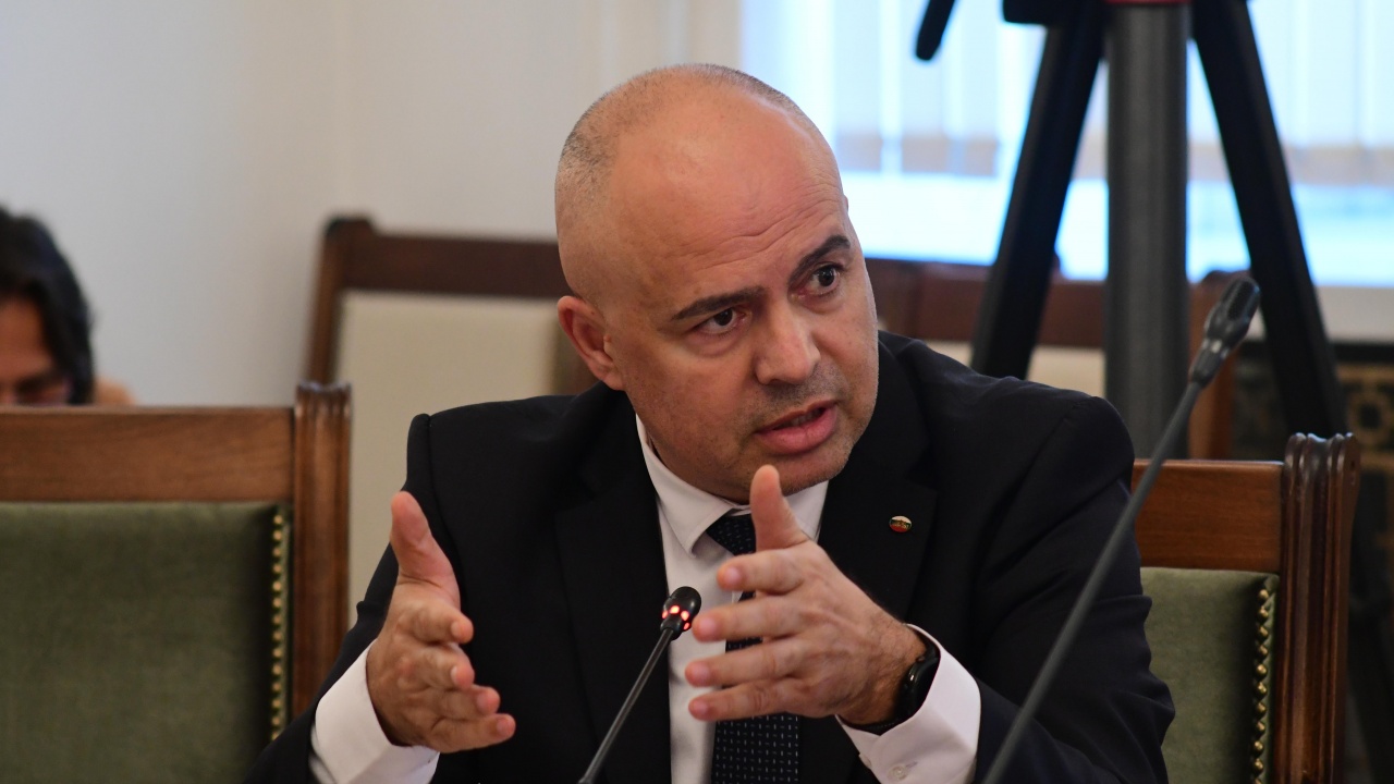 Свиленски: Бюджетът е внесен в НС, няма напрежение в коалицията