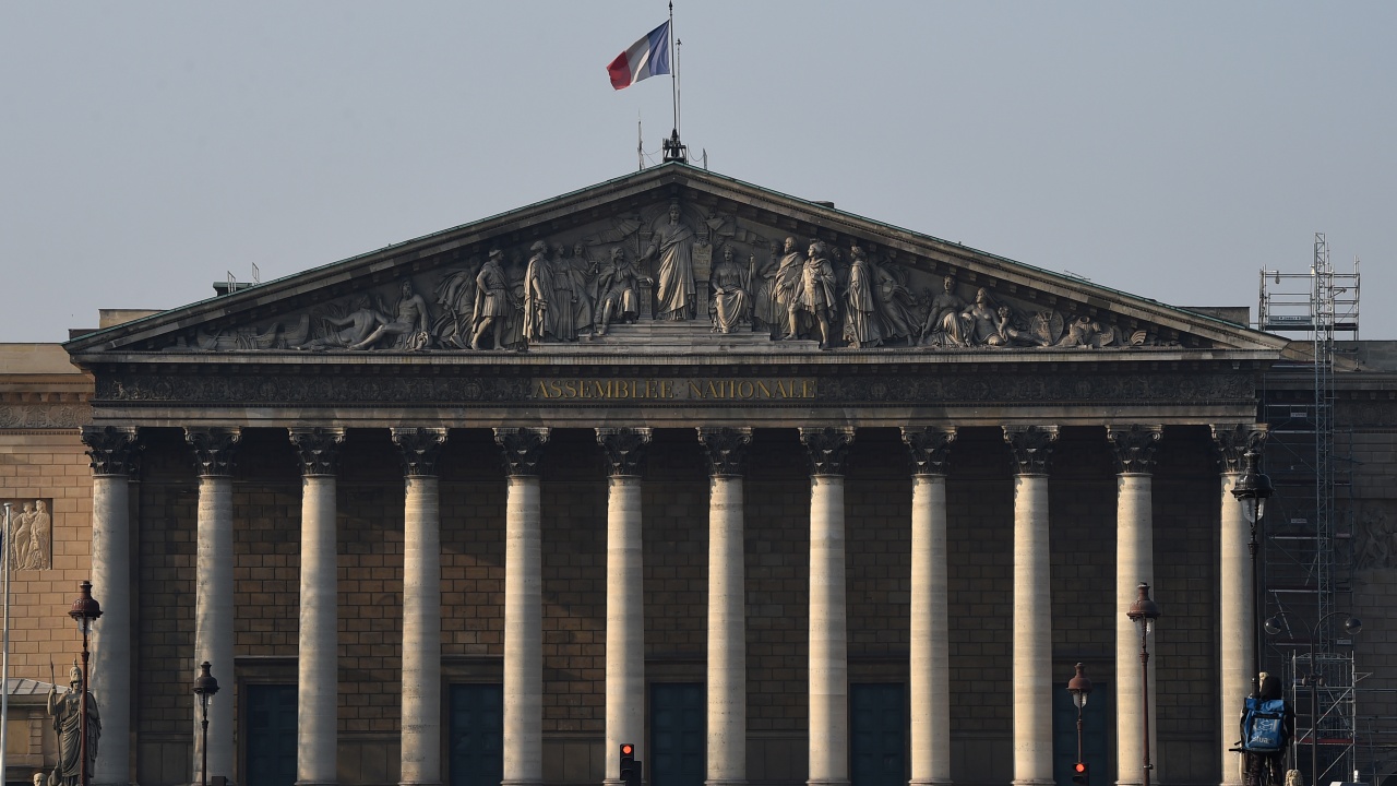 Франция избира парламент