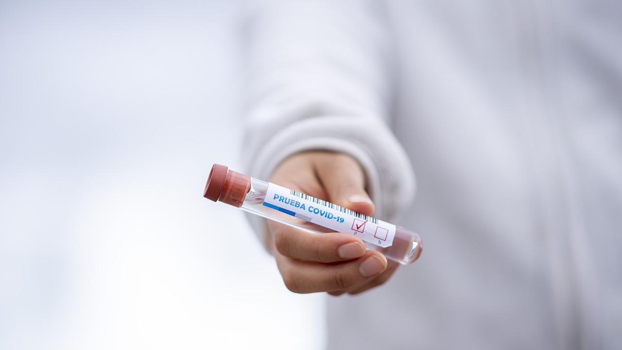 Нарушения с доставките на антигенни тестове и предпазни средства