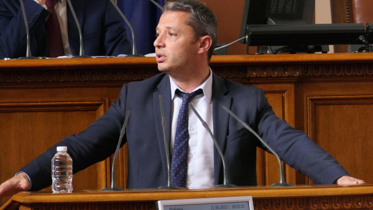 Делян Добрев: Трябва да има избори във възможно най-кратки срокове