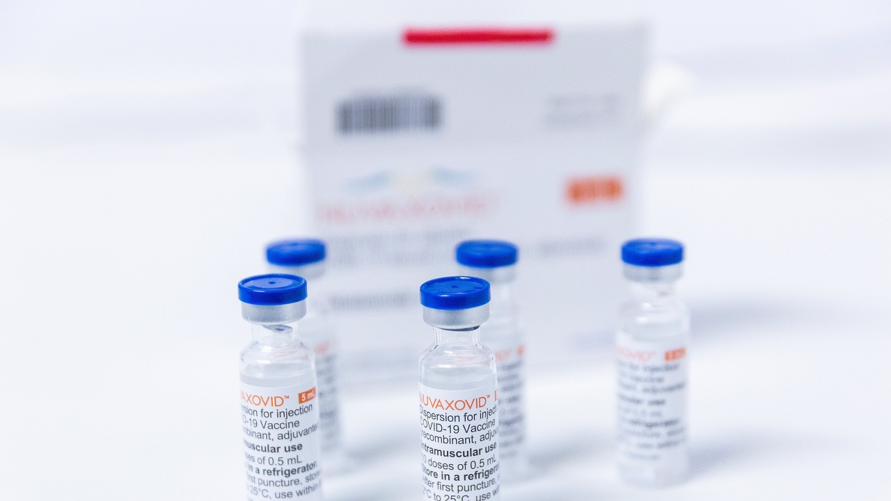 ЕС препоръчва подсилващи дози ваксина иРНК против ковид за хората над 60 години и уязвимите