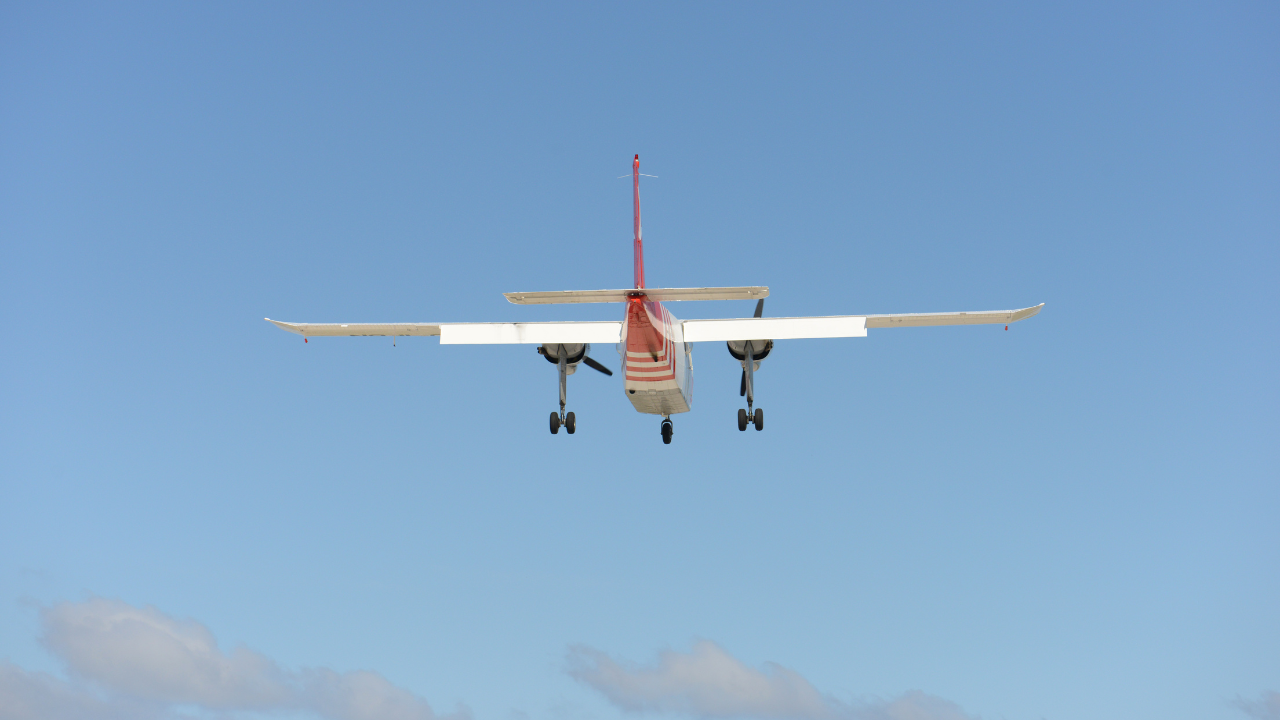 Експерт за новия самолет нарушител: Продължава тестването на въздушното ни пространство