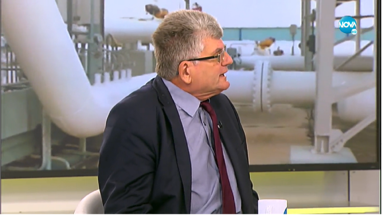 Еленко Божков (зам.-министър на енергетиката): Знаем,  че седемте танкера ще ги има, но не знаем срещу какви пари