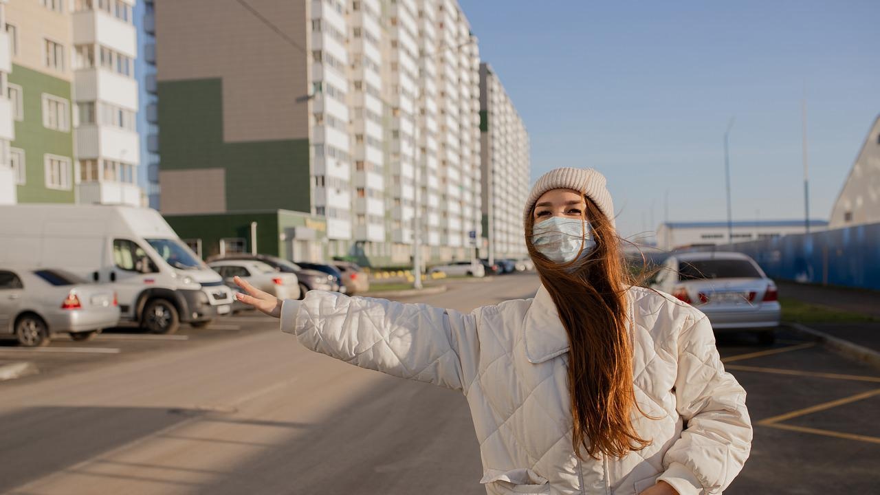 "Продължаваме промяната" с позиция за въвеждането на маски на закрито в София