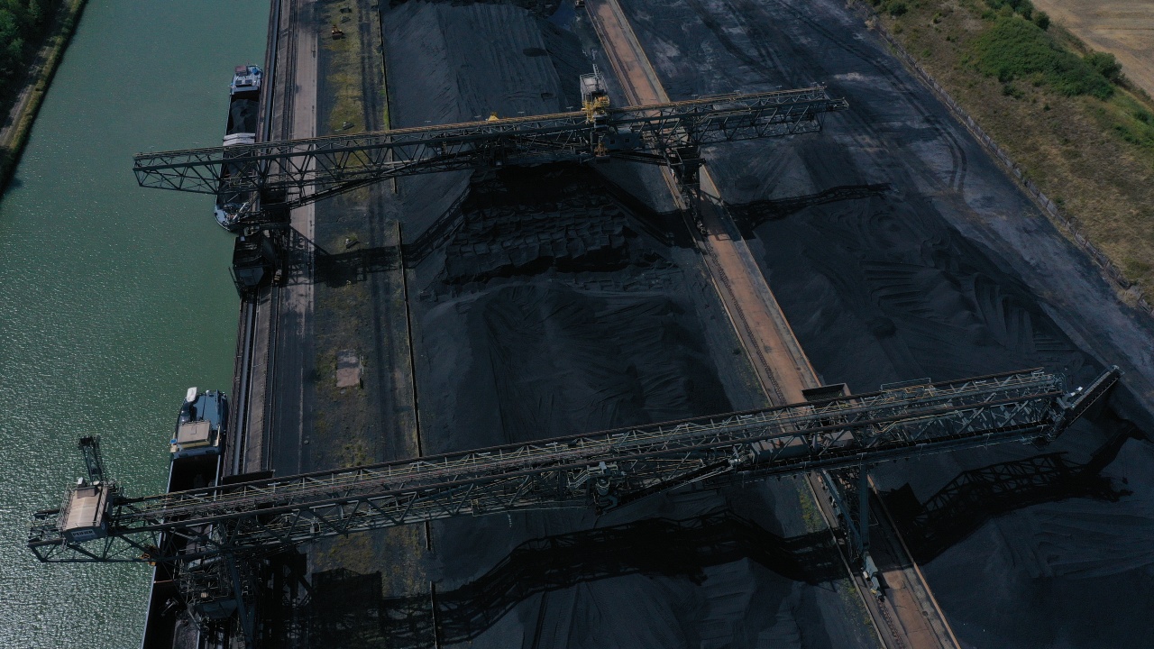 Влиза в сила забраната за внос на руски въглища в ЕС