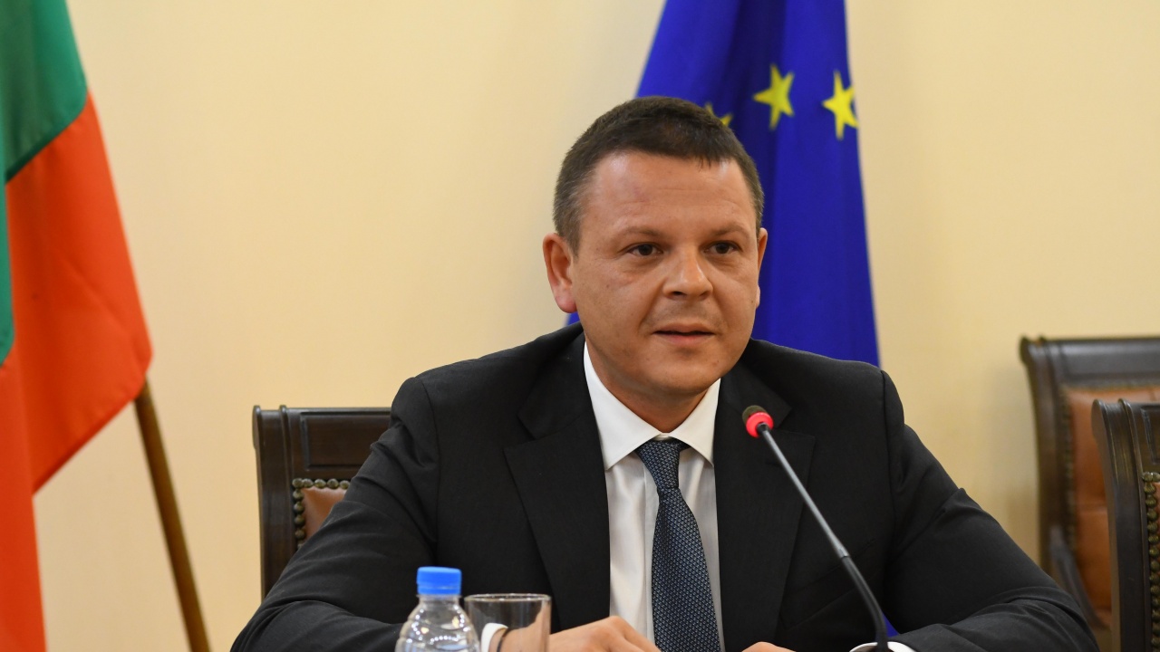 Министър Алексиев след инспекцията: В интерконектора с Гърция няма газ, строежът не е приключил