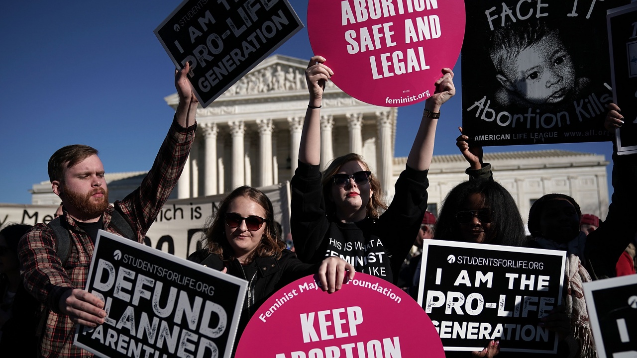 Още три републикански щата приеха новите закони за абортите