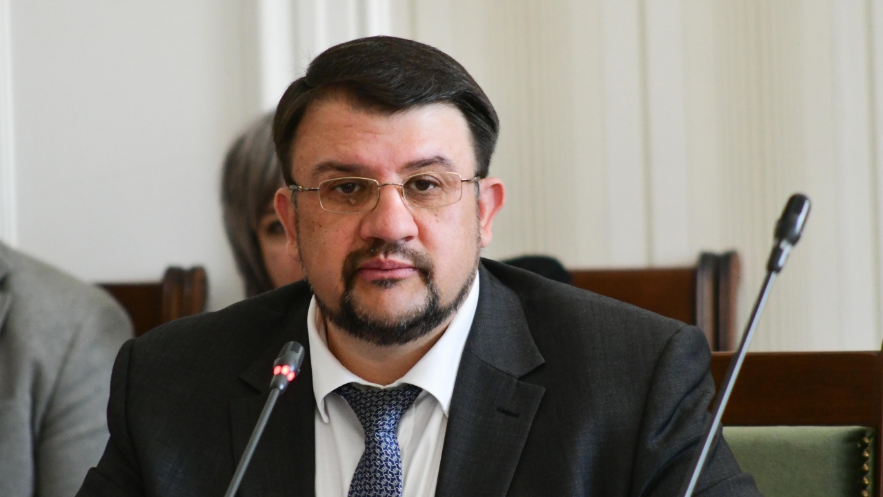 Настимир Ананиев (ПП): Не чух аргументи от Слави защо да не сме парламентарна република