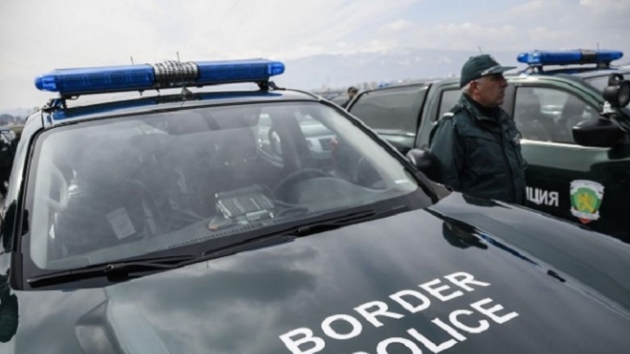 Нужно е охраната на границата да се засили,  твърдят евродепутати
