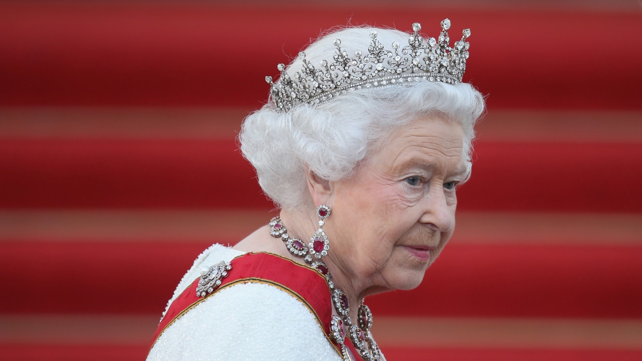 Какво следва, ако кралица Елизабет Втора почине?