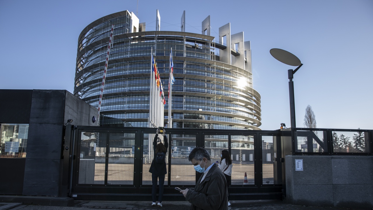 Евродепутатите ще обсъдят мерки в отговор на високите енергийни цени в ЕС