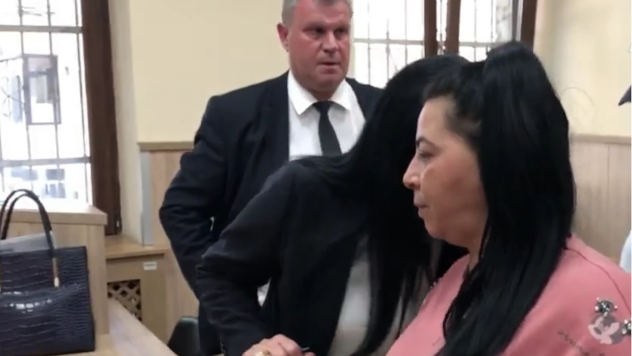 Осиновителката Анка ще чака в ареста старта на делото срещу нея