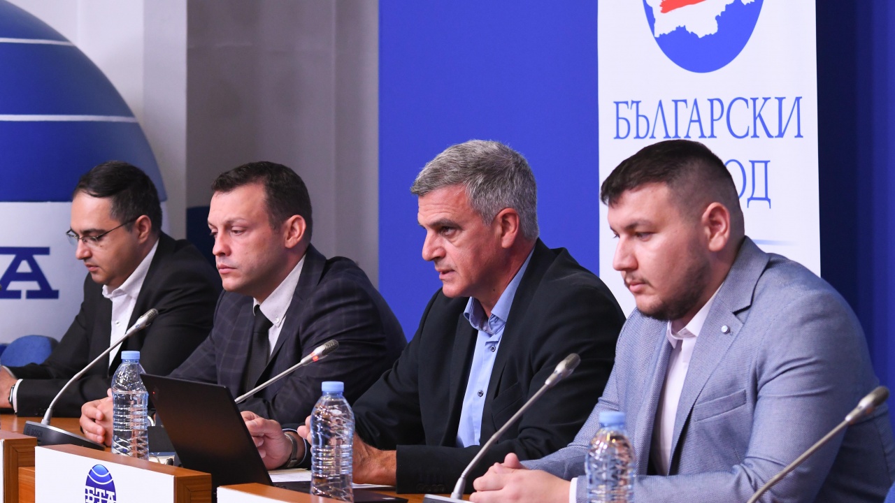Социолог: Третият мандат - с най-голям шанс заради препозиционирането на "Български възход"