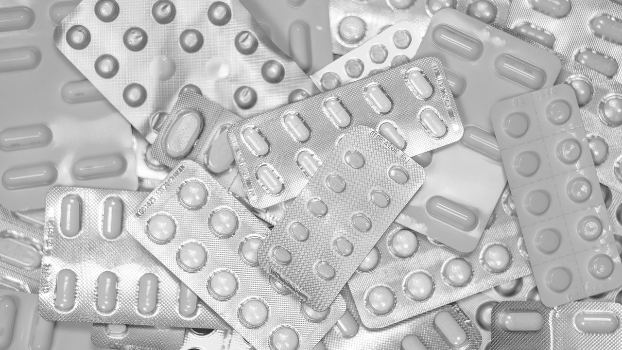 Полицията в Алабния конфискува контрабандни лекарства за 70 хиляди евро