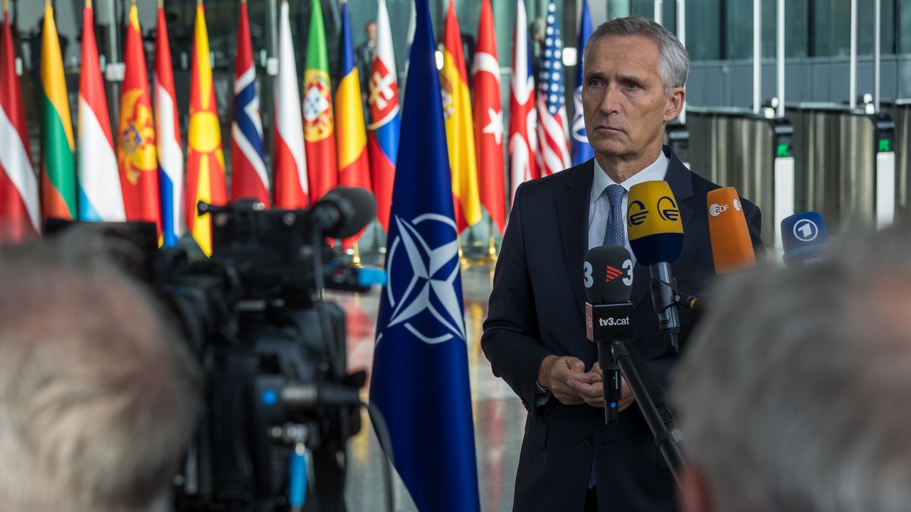 Втори ден от срещата на НАТО - с акцент към силите за въздържане на ядрени оръжия
