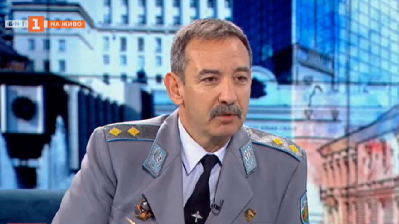 Командирът на Българските военновъздушни сили: Техниката е изправна, хората са високо мотивирани и подготвени
