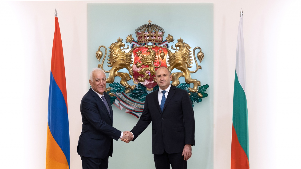 Президентите на Армения и България: Насърчаването на икономическото и инвестиционното сътрудничество следва да е приоритет в двустранните отношения