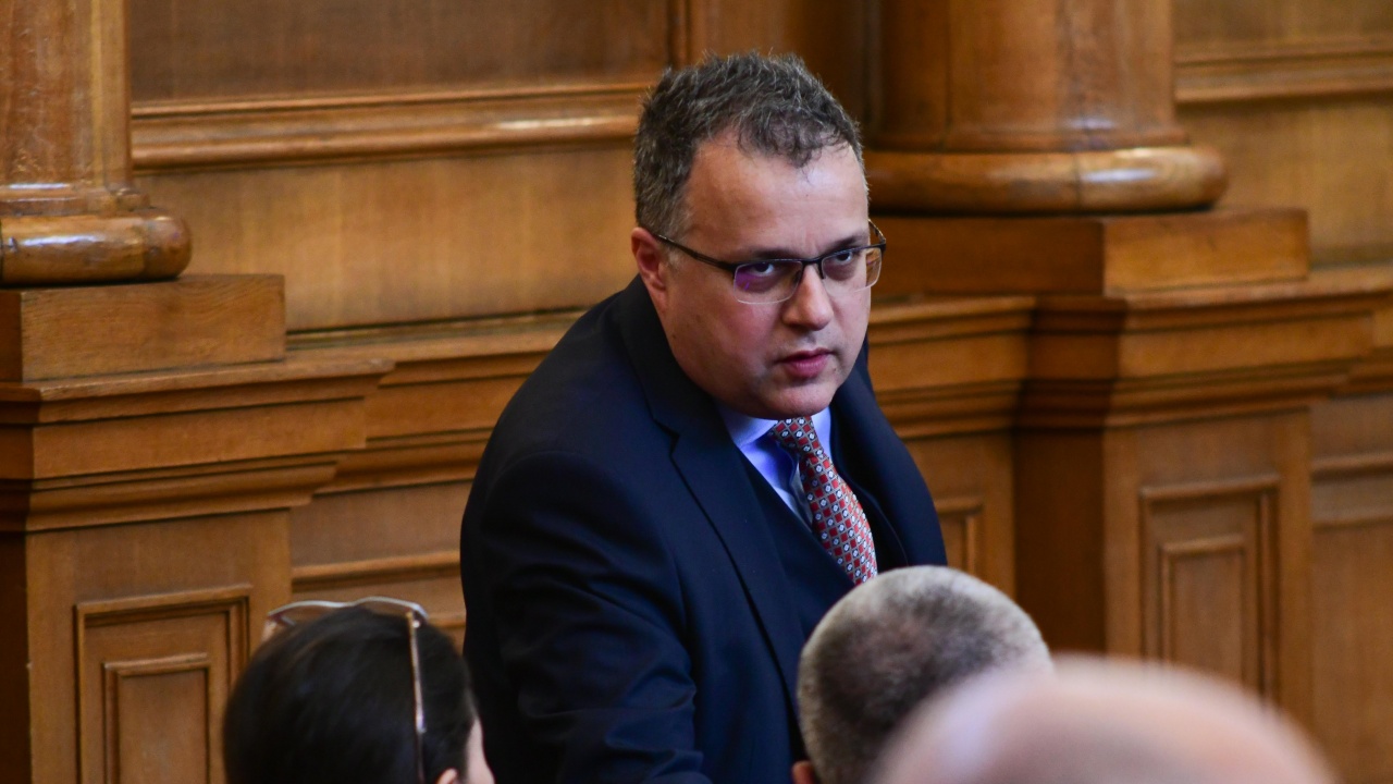 Стоян Михалев, ДБ: Не сме обсъждали да подкрепим мандат на ГЕРБ