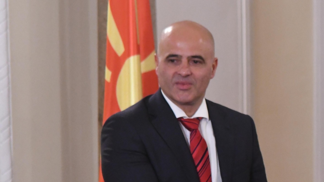 Ковачевски кани на лидерска среща парламентарно представените политически партии в Северна Македония