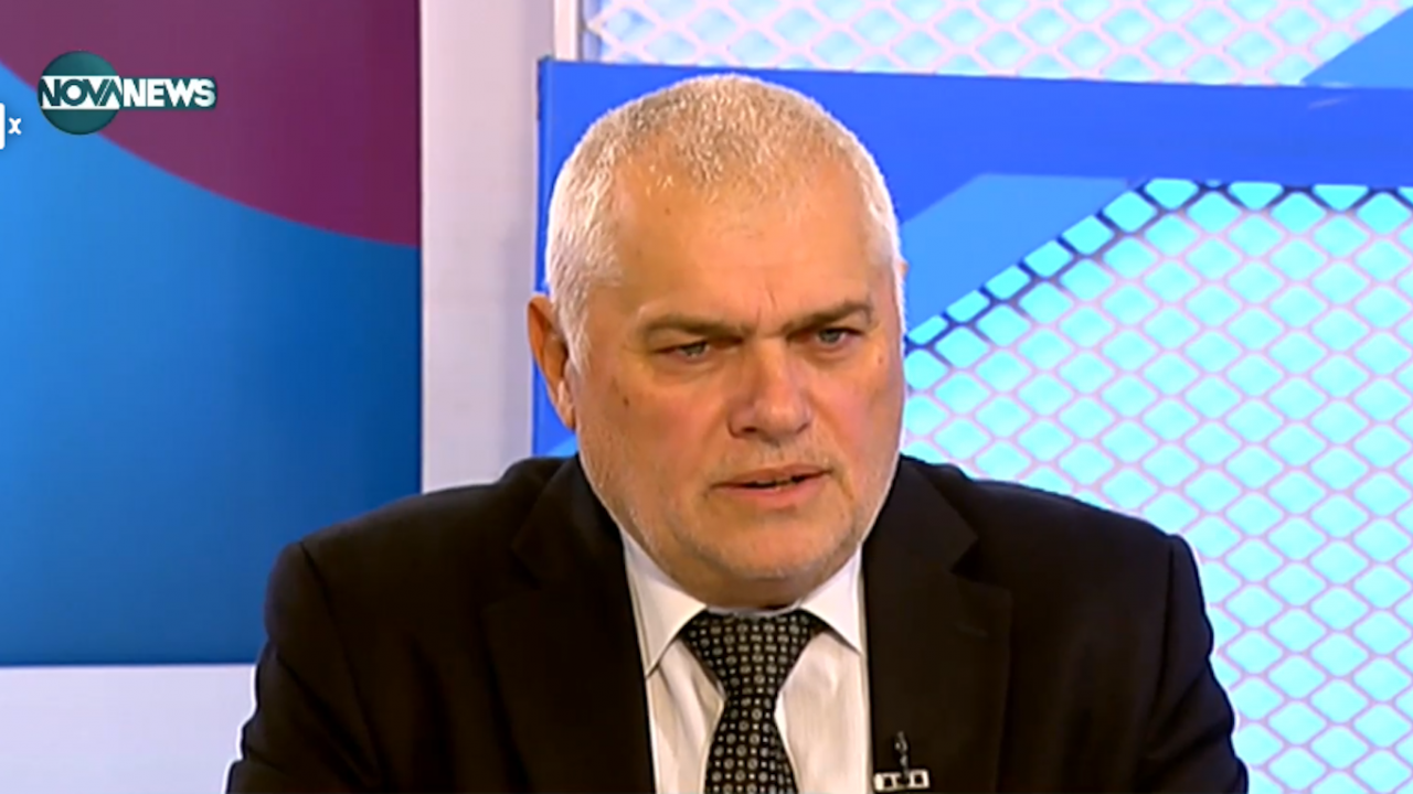 Валентин Радев: Призовавам президента да свика КСНС заради мигрантския натиск