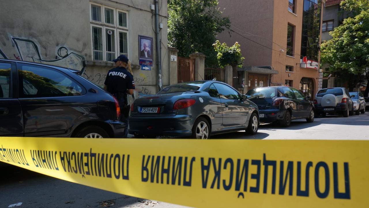 Мъж откри граната в автомобила си в София