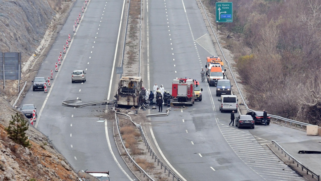 Една година от трагичната катастрофа с македонския автобус на АМ "Струма"