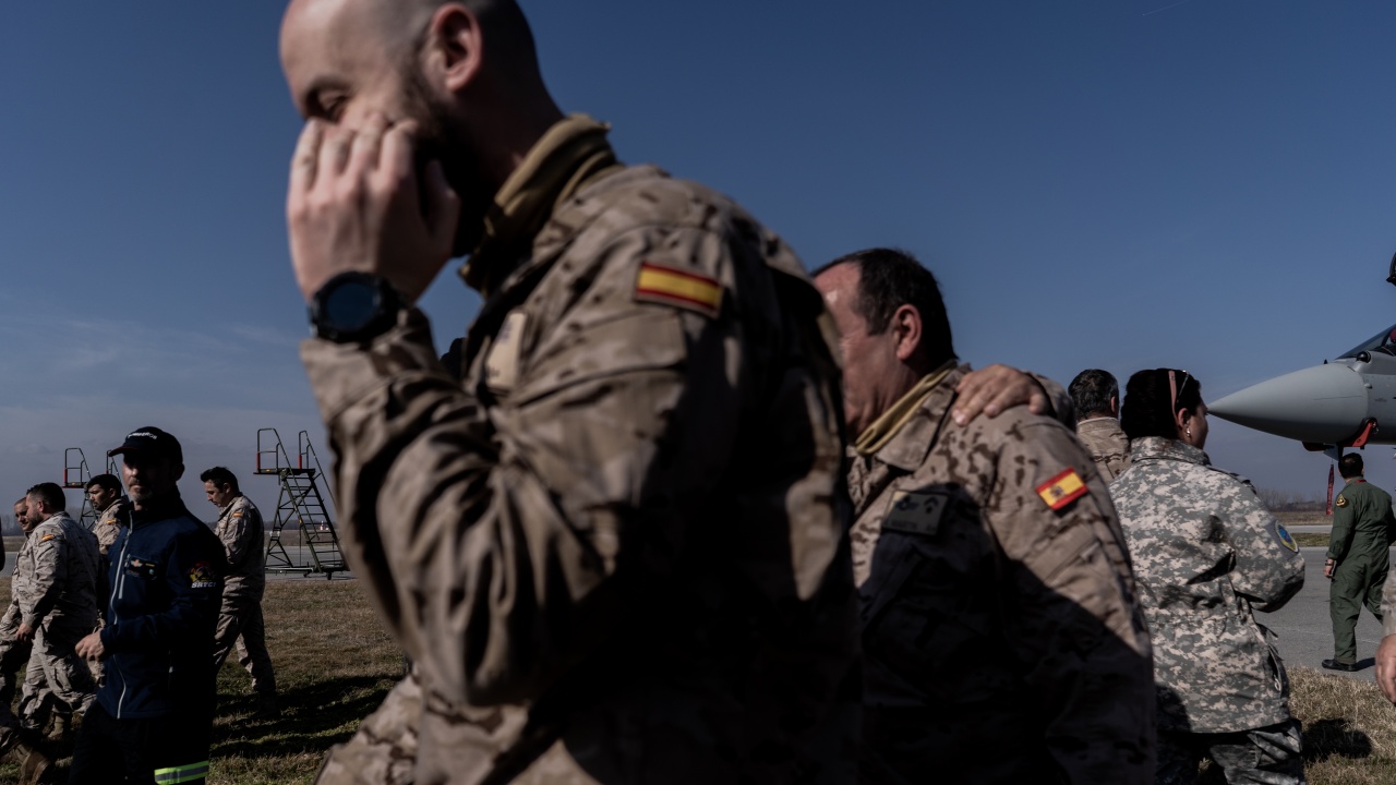 Испания праща войници и изтребители Ф-18 в Румъния