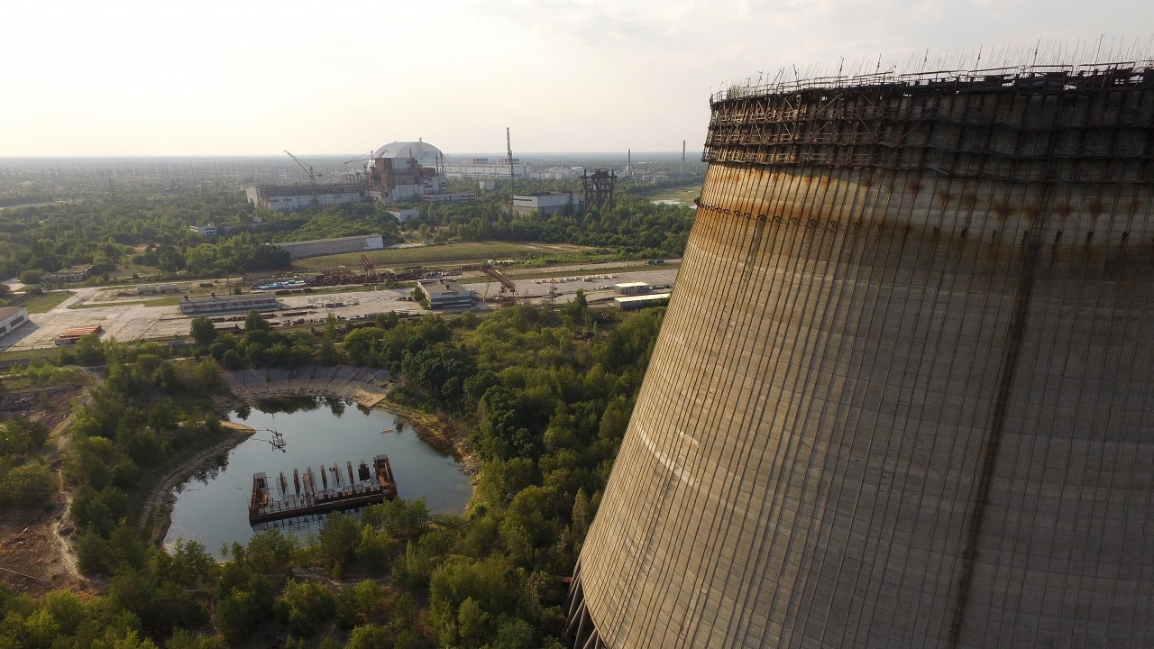 Три украински ядрени централи са изключени от електропреносната мрежа