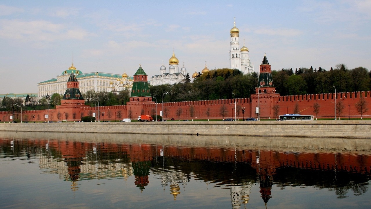 Говорителят на Кремъл: Русия не получавала никакви предложения за примирие в Украйна
