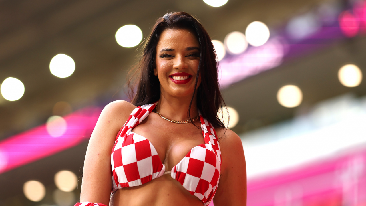 Мис Хърватия: Футболисти ми изпращаха неприлични предложения