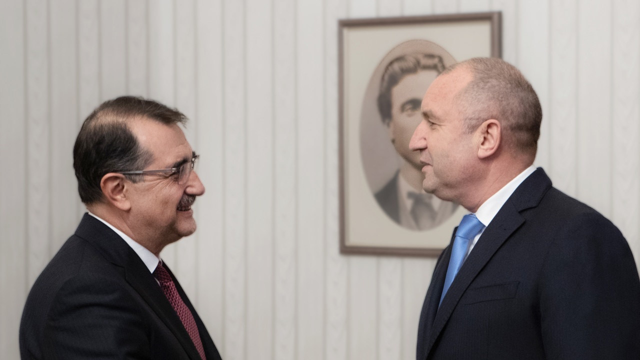 Радев: Енергийното сътрудничество между България и Турция е от ключово значение за диверсификацията на източниците за Европа